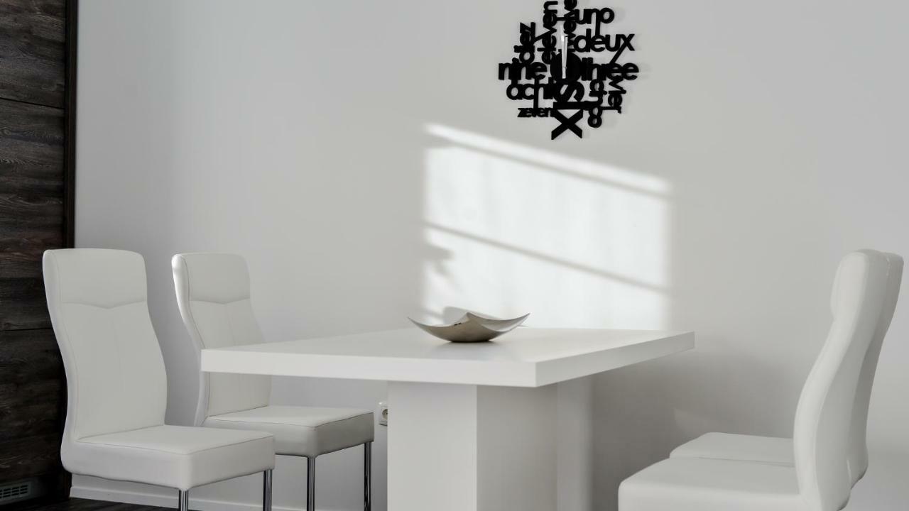 Sunset Deluxe Apartments Вир Екстер'єр фото